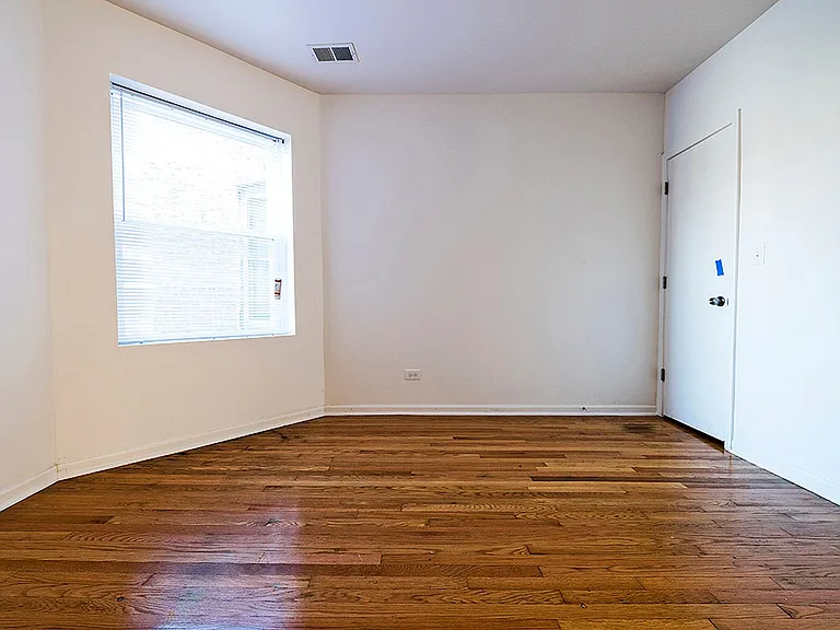 7938 S Hermitage Ave — Photo 22