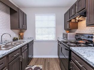 Townhomes at 770, Tallahassee, FL 32304