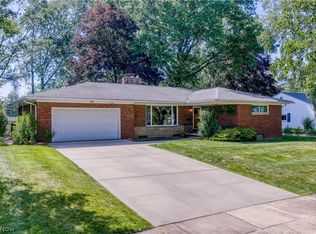 2588 17th St, Cuyahoga Falls, OH 44223