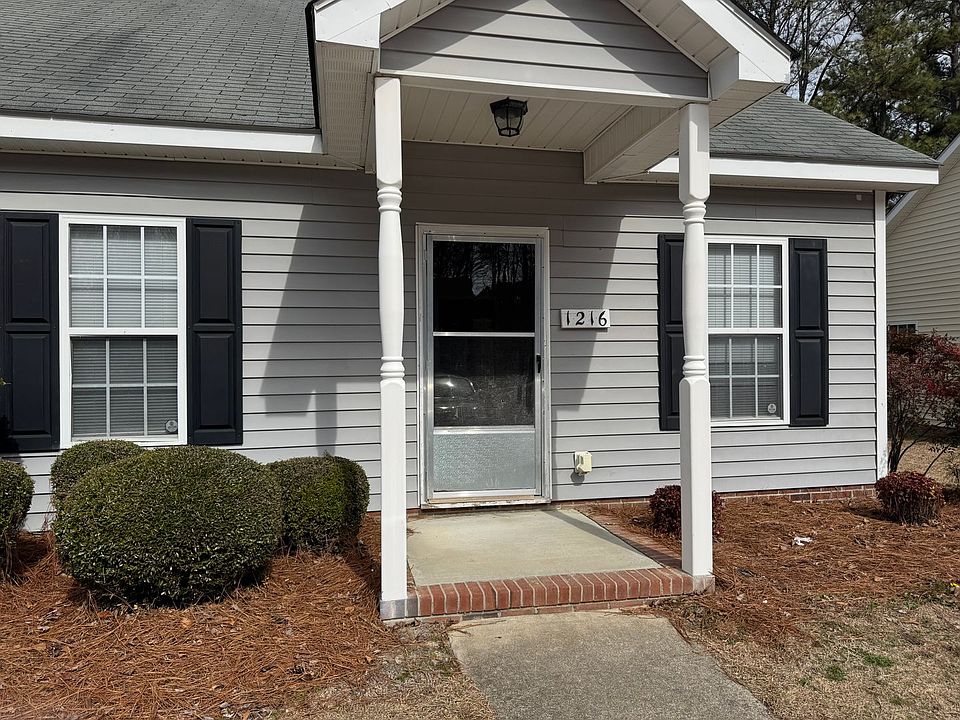1st image of 1216 Stoneridge Ln