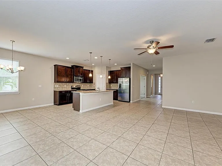 2937 Oriole Dr — Photo 11