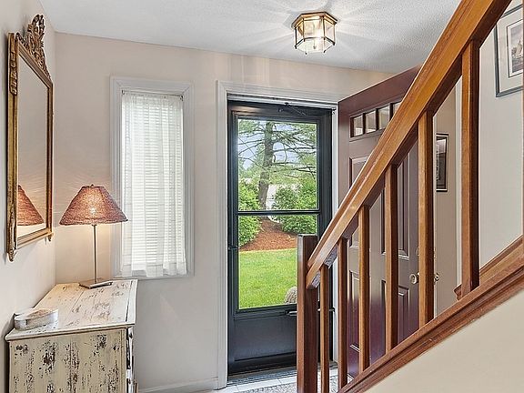 4th image of 4806 Heatherwood Ln
