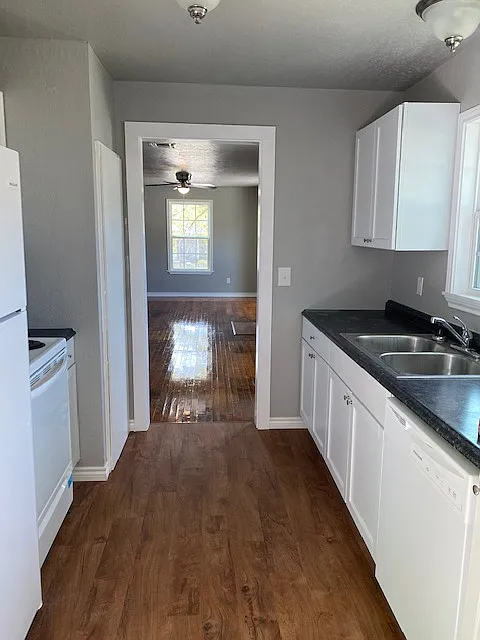 1714 Northwest Euclid Avenue - 1 — Photo 3