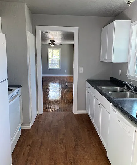 1714 NW Euclid Ave — Photo 3