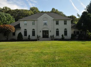 9 Warrenton Ln, Colts Neck, NJ