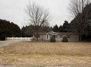 21 Cedar Crest Ln, Harrington, DE 19952