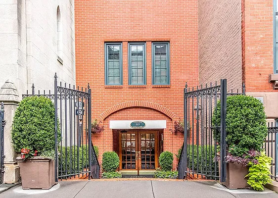 Sold by Home Ambassadors | media 14