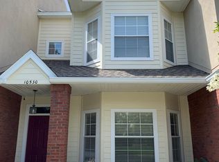 10530 NW 28th Pl, Gainesville, FL 32606