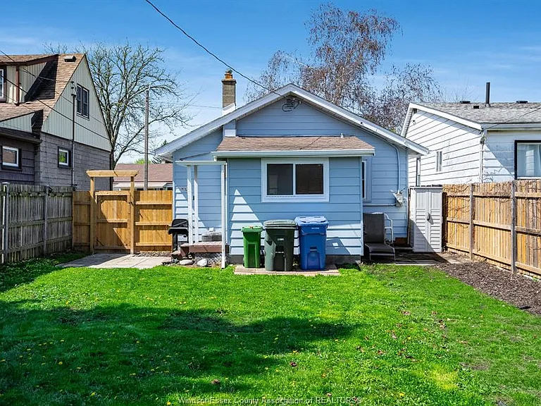1062 Lena Ave — Photo 28