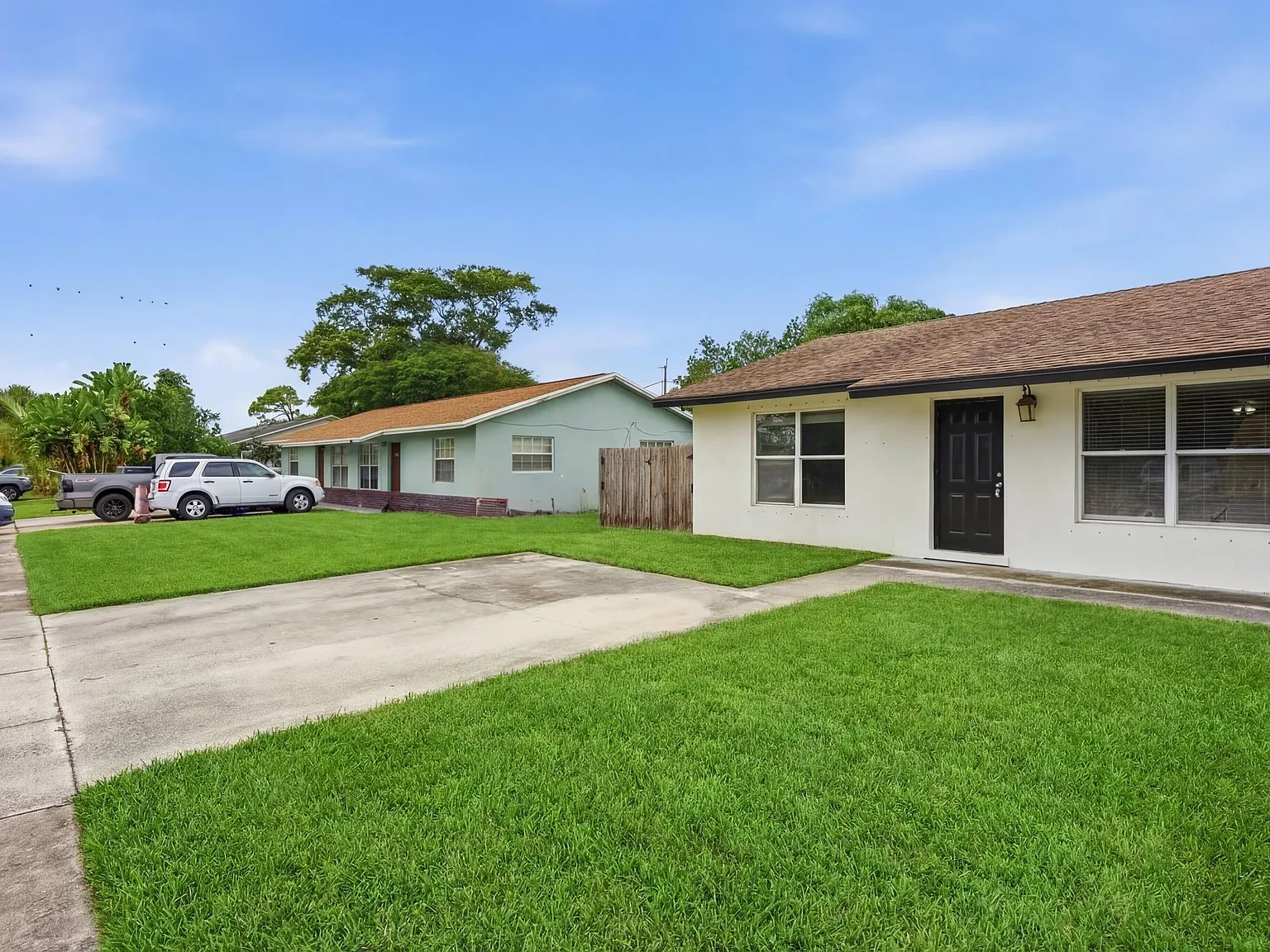 2 bed, 1.0 bath, 900 sqft, $2,000 — Photo 4