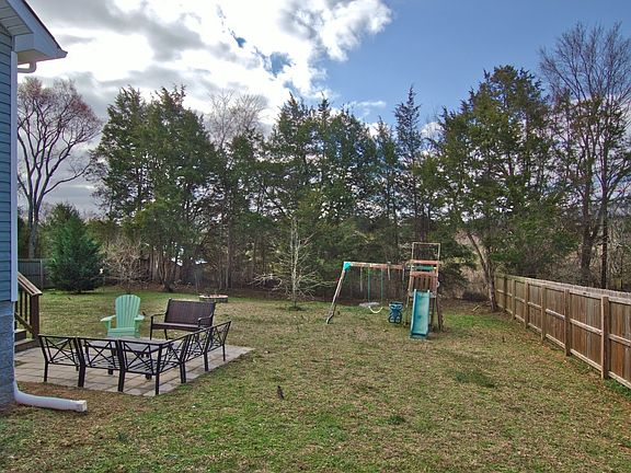 4th image of 1117 Pinnacle Hills Dr