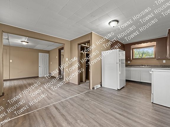 4th image of 1361 North Ave #1