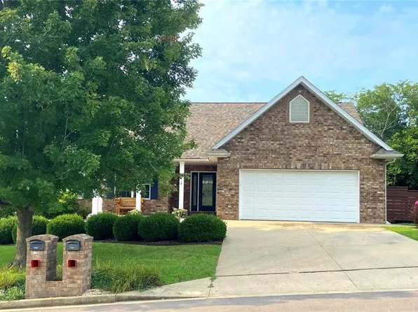 1418 Overland Dr, Rolla, MO 65401