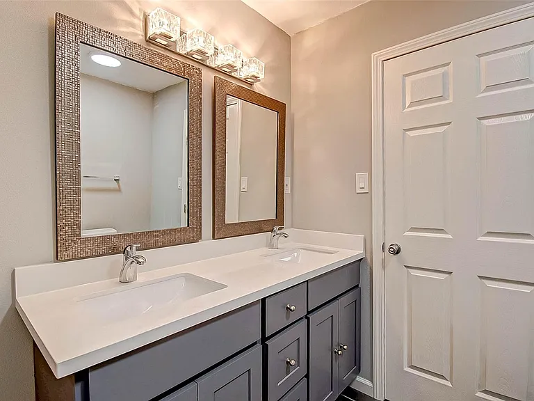 1104 W Tri Oaks Ln #119 — Photo 19