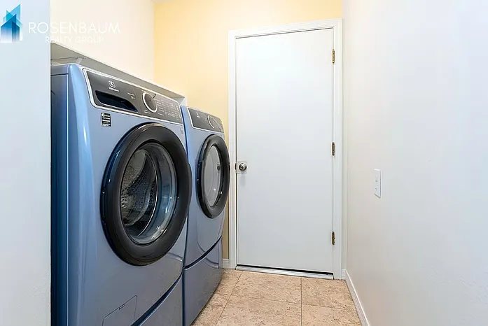 4052 S Ferris Dr — Photo 11