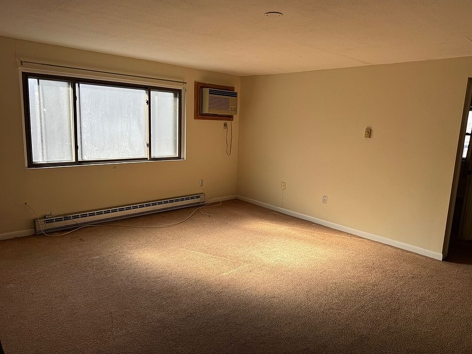 1st image of 127 Atlantic Ave APT 9