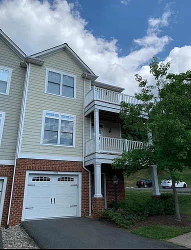 2132 Saranac Ct Photo 1