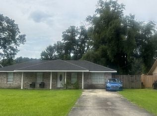 10192 Webb Rd, Hammond, LA 70403