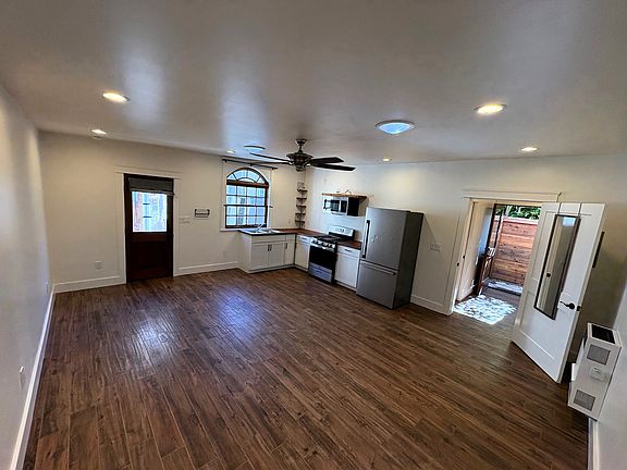 3232 Central Ave Living AREA 4_11072025