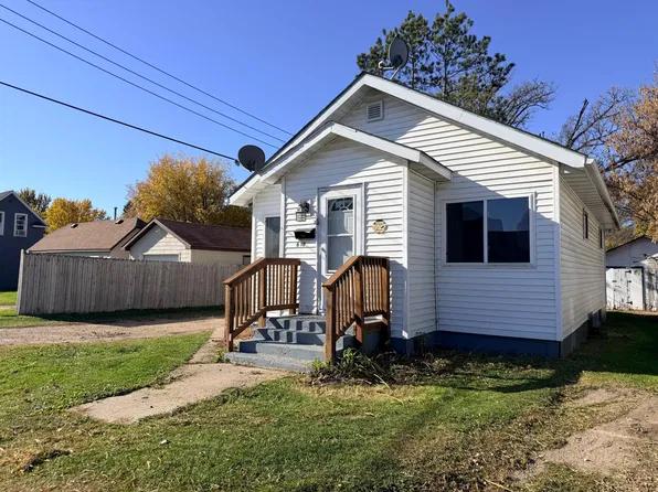 610 Oak Grove Ave, Detroit Lakes, MN 56501