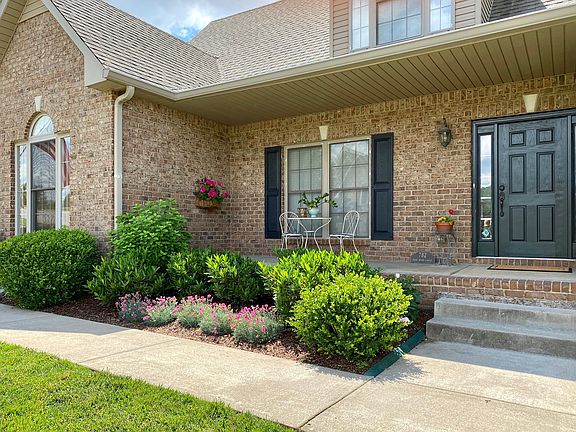 3rd image of 782 Iron Wood Cir