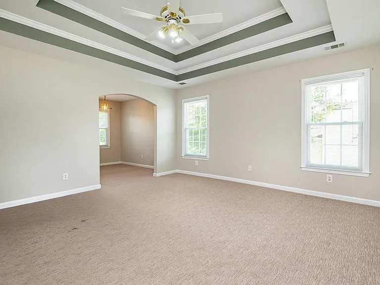 225 Heritage Lake Dr — Photo 58