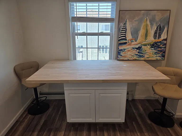 464 Roosevelt Ave #2C — Photo 7