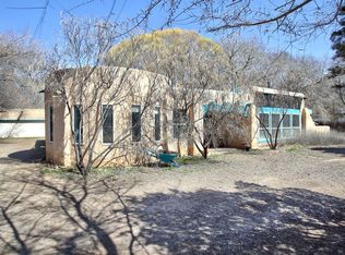 12 Old Oak Ln, Los Lunas, NM 87031