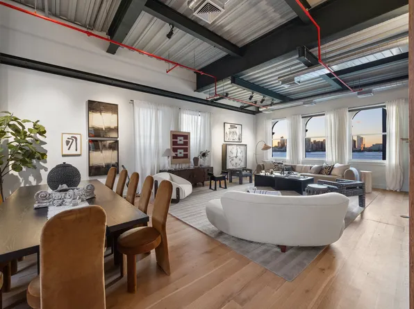 481 Washington Street image 1 of 18