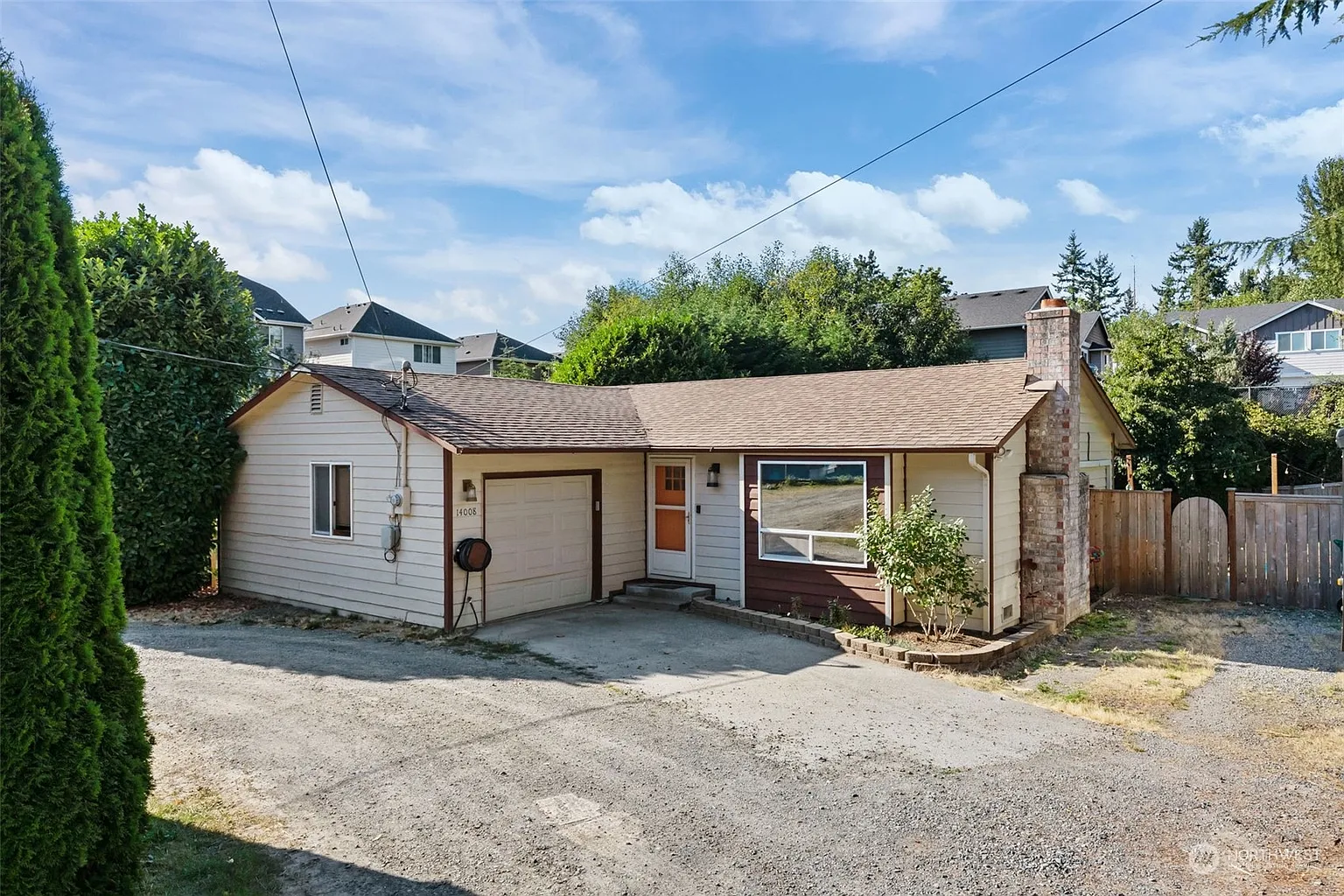 14008 Ash Way photo 1