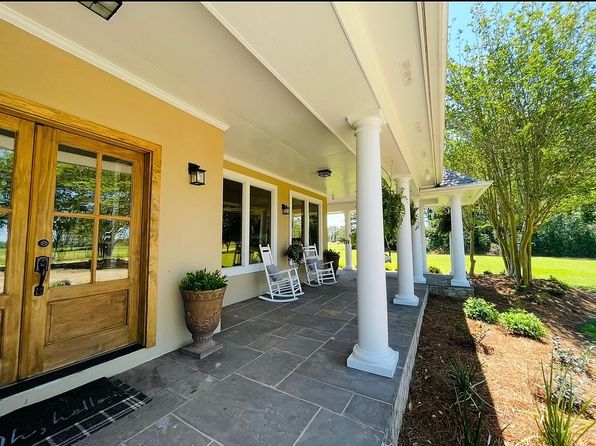 2223 E Lincoln Rd SE