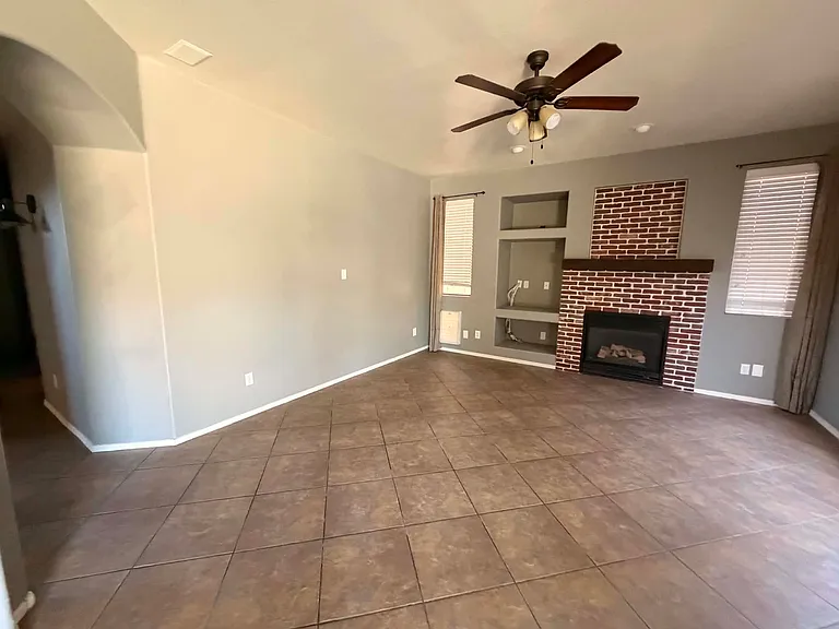 9250 W Lone Cactus Dr — Photo 27