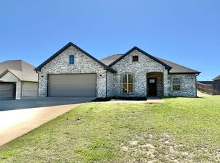 104 Hay Meadow Dr, Winona, TX 75792