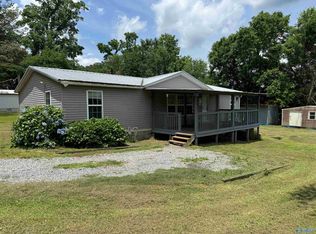 4457 Bakers Chapel Rd, Guntersville, AL 35976
