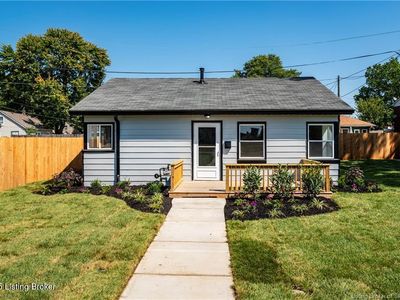 105 E Norwood Ave, Clarksville, IN, 47129
