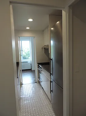 Rented by essential NEW YORK Real Estate | media 14