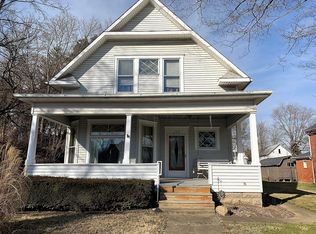 211 Coshocton Ave, Mount Vernon, OH 43050