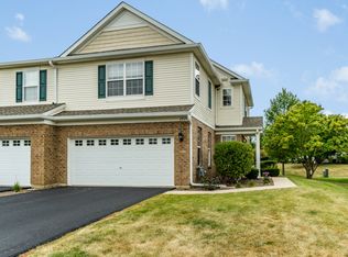 1570 Millbrook Dr #1570, Algonquin, IL 60102
