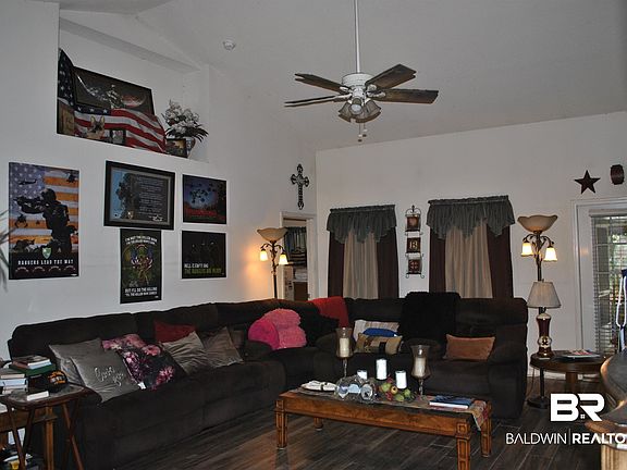 3rd image of 12435 Shakespeare Dr