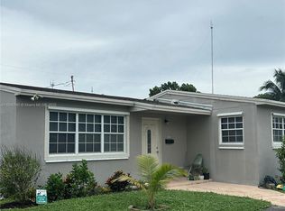 1041 NW 196th St, Miami Gardens, FL 33169