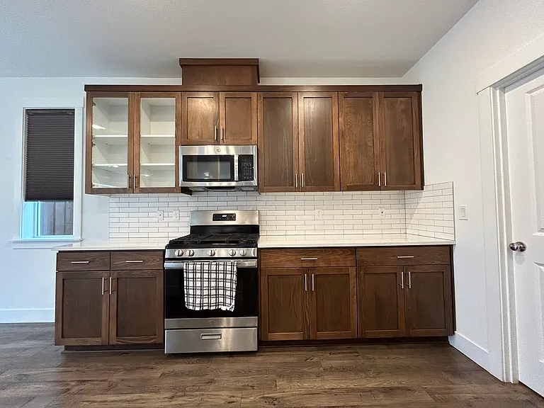 18222 SW Silvertip St #1 — Photo 6