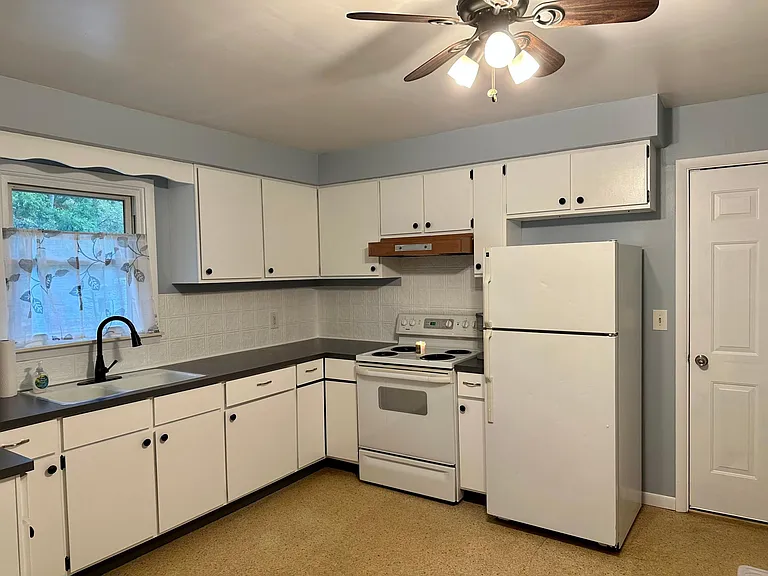Kitchen1