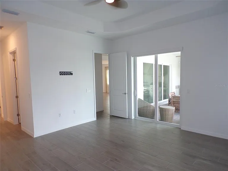 15255 River Birch Ct — Photo 41