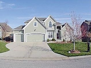 19616 W 98th Trl, Lenexa, KS 66220