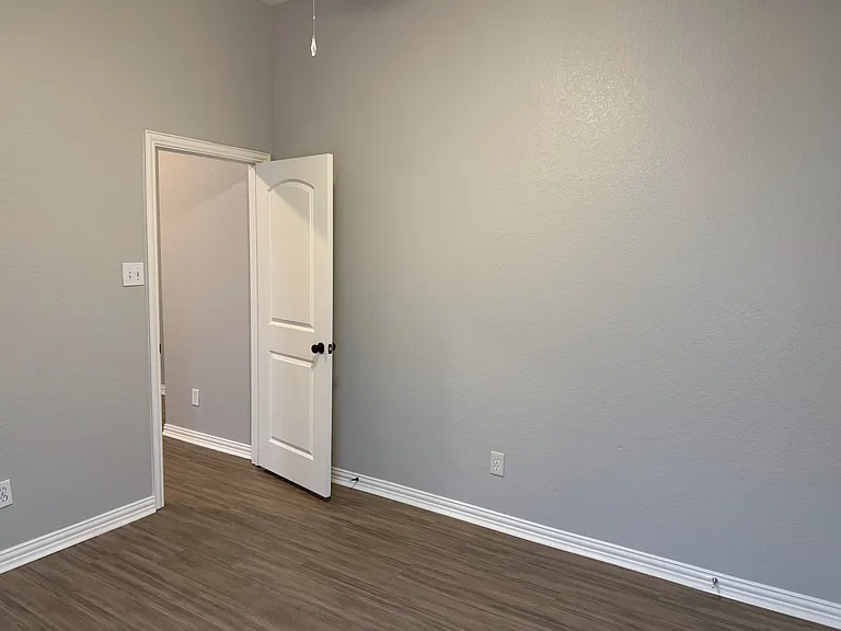 60 Kramer Ln — Photo 19
