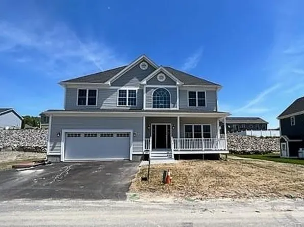 460 Louise St, Woonsocket, RI 02895