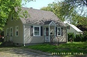 2nd image of 40 Lottie Dr