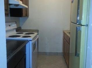 110 Griffiths St APT 5, Syracuse, NY 13208