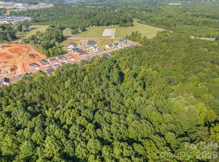 8137 McDonald Dr, Sherrills Ford, NC 28673
