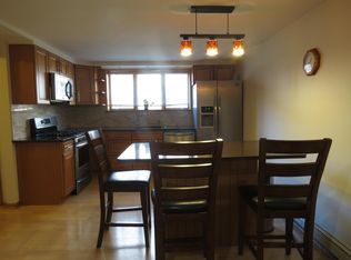 237 Glen Ave, Palisades Park, NJ 07650